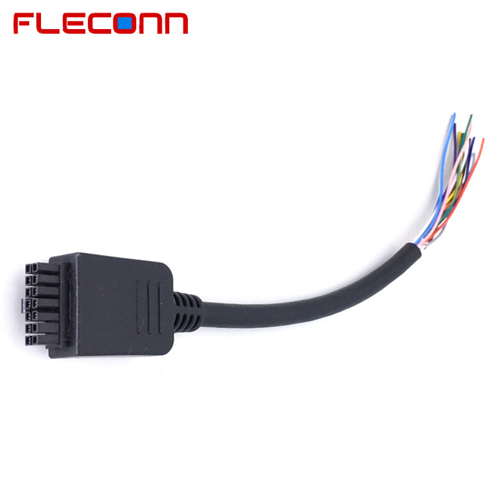 customizing molded connector cable.jpg